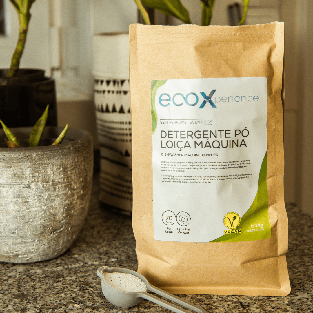 Detergente Loiça Máquina 1kg com doseador cheio de produto